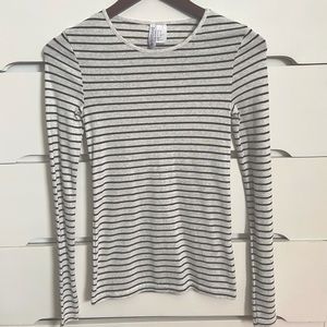 Light grey and black striped long sleeve tee